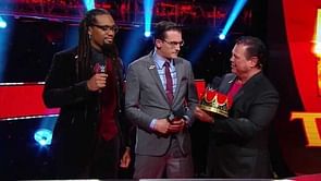 WWE Rumors - Monday Night RAW commentary team to be shaken up once again