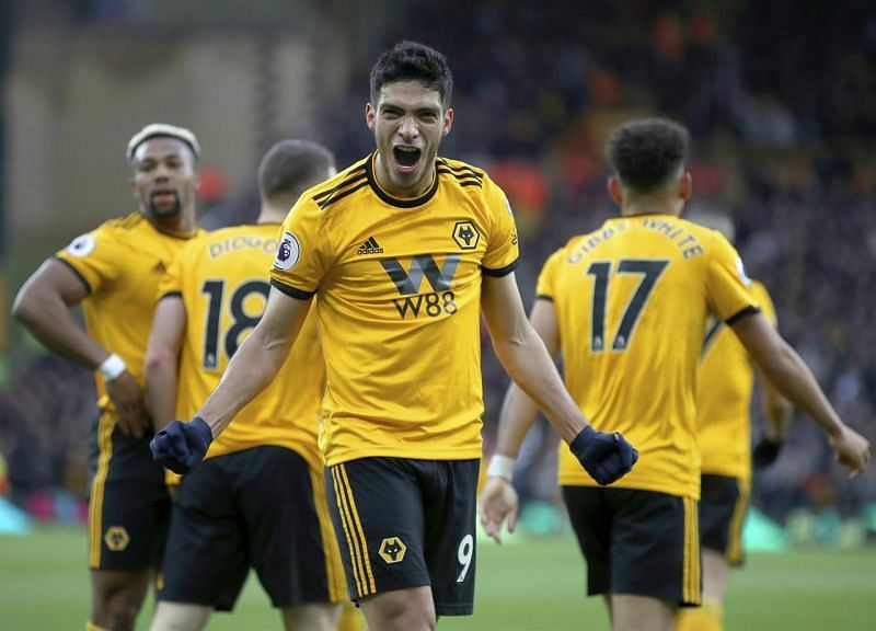 Wolves&#039; number 9 Ra&uacute;l Jim&eacute;nez 