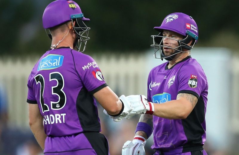 The Hurricanes' batsmen failed to counter the Thunder's bowling.