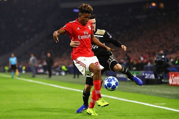 Benfica&#039;s Fernandes could replace the injured Moussa Sissoko in Spurs&#039; midfield