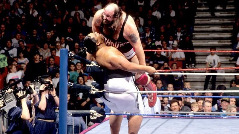 Yokozuna overcame Earthquake and everyone else at the 1993 Rumble