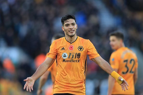 Manchester United Transfer News: Red Devils want to sign Wolves striker Raul Jimenez