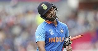 New Zealand vs India 2020: Virendra Sehwag questions the team management on dropping Rishabh Pant from the playing XI