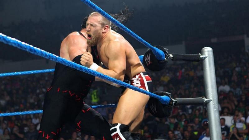Kane and Bryan go one-on-one on SmackDown