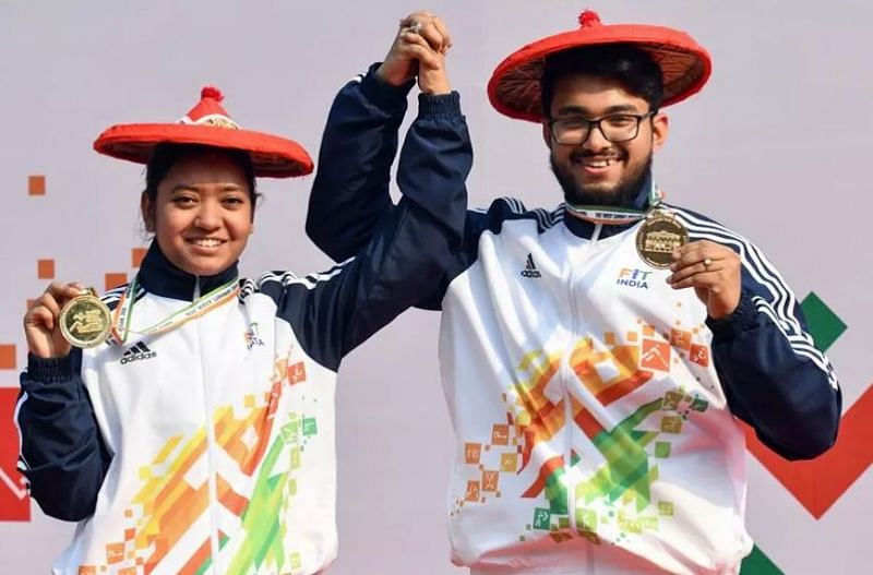 Ayushi Podder and Amartya Mukherjee pose with their gold medals at KIYG 2020 (Image credits - PTI)