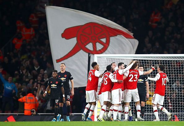 Arsenal have beaten Manchester United 2-0