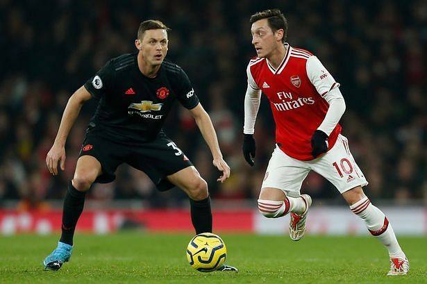 Mesut pulled the strings in midfield and continued probing, even when United settled