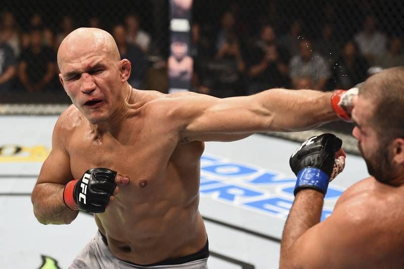 Could Junior Dos Santos face Sergey Pavlovich next?