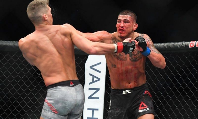 Can Anthony Pettis pick up another big knockout this weekend?