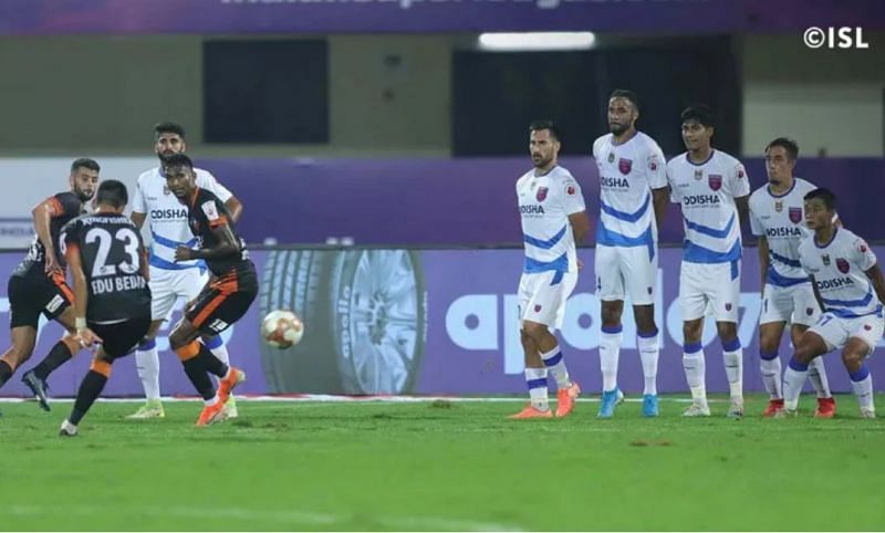 Odisha FC, a side that has conceded an enormous amount of goals via set-pieces were once again at fault for the same against Goa (Image Courtesy: ISL)