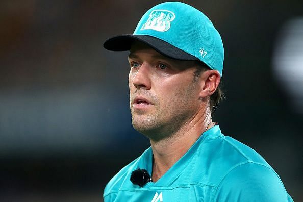 De Villiers was seen assuming responsibilities behind the wickets in Brisbane Heat&#039;s pre-match drills.