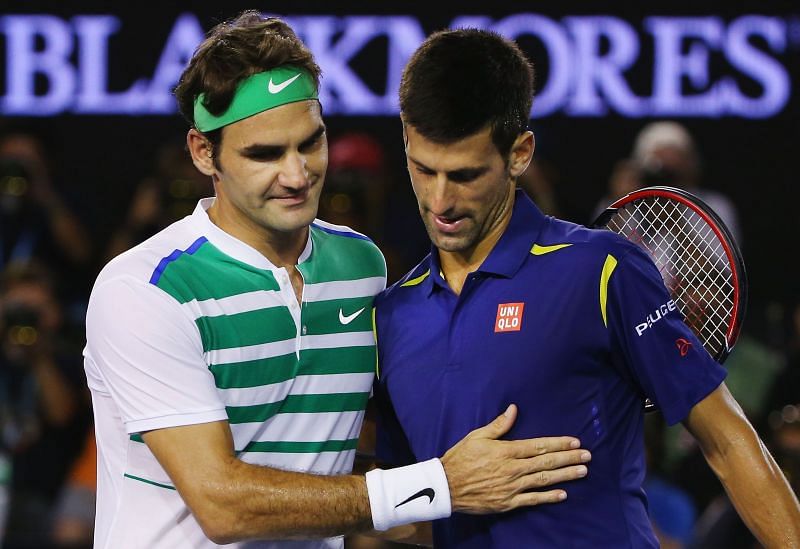 Roger Federer(L) and Novak Djokovic