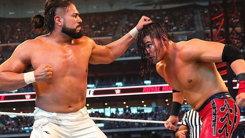 Masters of the craft: Andrade and Humberto Carrillo do pitched battle for the vaunted WWE United States Championship.