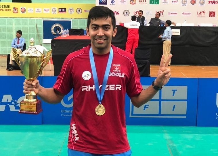 Harmeet Desai poses with his trophy and medal (Image Credits - Gujarat State Table Tennis Association)