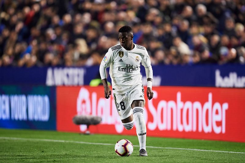 Vinicius showed his talent in the derby