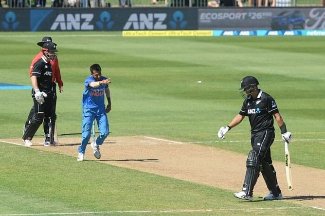 Watch: Yuzvendra Chahal bowls the ball of the decade to dismiss Martin Guptill