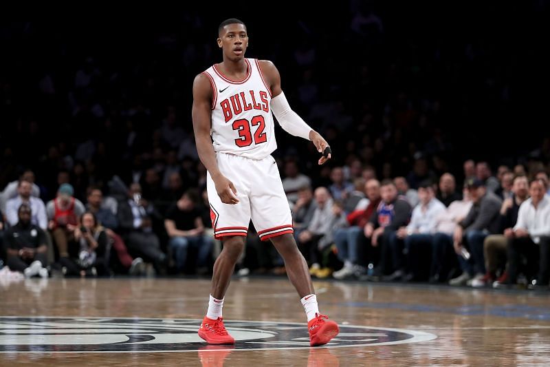 Kris Dunn could miss the rest of the season with a knee injury