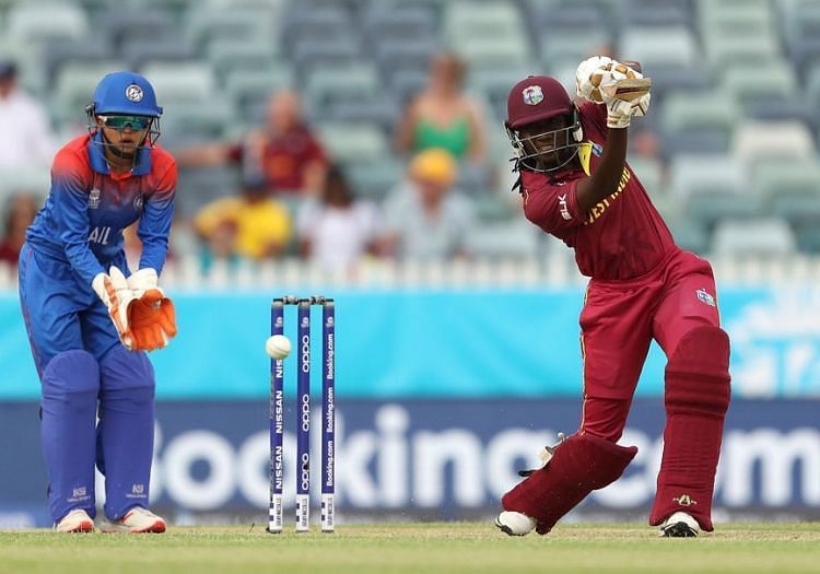 Stafanie Taylor scored 26* and picked up 3/13 as West Indies won by 7 wickets