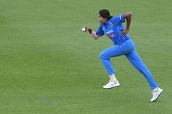 Jhulan Goswami rattles the stumps in the nets; asks who wants to face her deliveries [Watch]