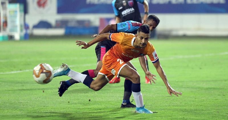 S eriton Fernandes has put up a decent defensive display from FC Goa.