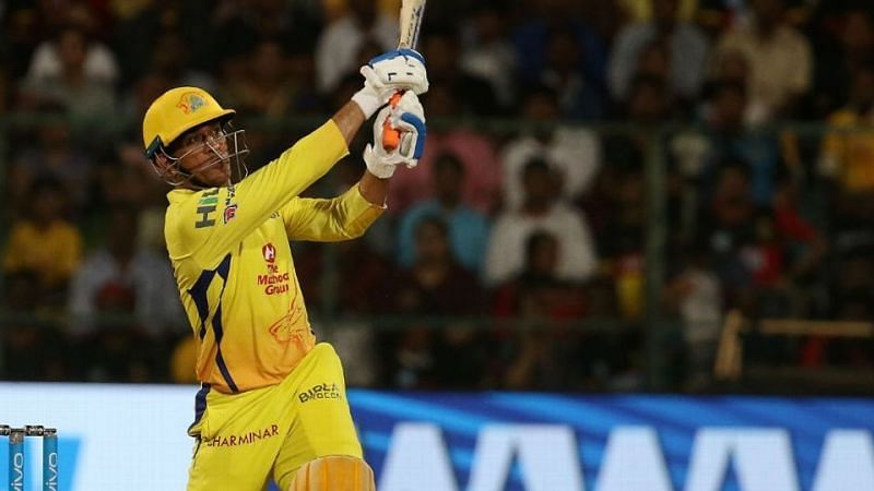 Fans love MS Dhoni for his incredible ability to strike the ball
