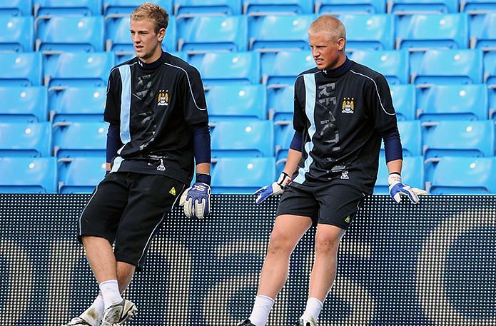 Kasper Schmeichel (right) was&nbsp;second choice to Joe Hart (left) during his time at Manchester City