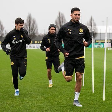 Emre Can training for his new side Dortmund. Credits: Official Twitter/@BlackYellow