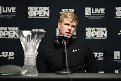 Kyle Edmund with his New York Open trophy