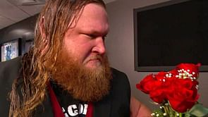 SmackDown में हुई वैलेंटाइन डेट को पूर्व चैंपियन ने किया खराब, साथी ने गुस्से में आकर दी धमकी