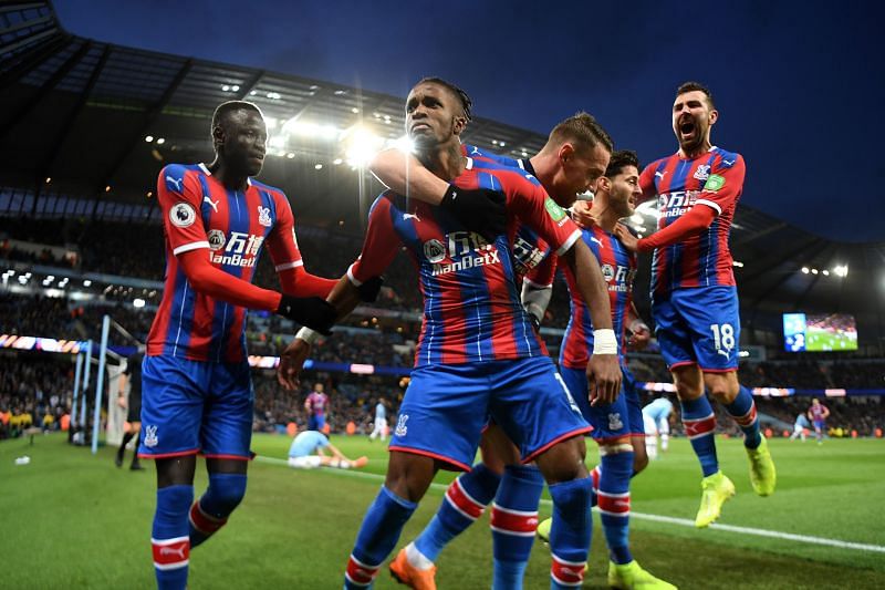 The players of Crystal Palace after scoring goal in Premier League