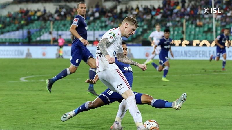 Andrew Keogh playing against Chennaiyin FC (Photo: Indian Super League)