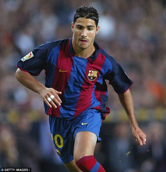 Ricardo Quaresma in action for Barcelona