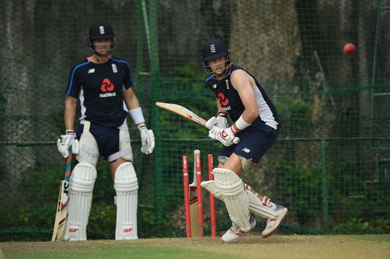 Joe Denly (L) and Joe Root (R)