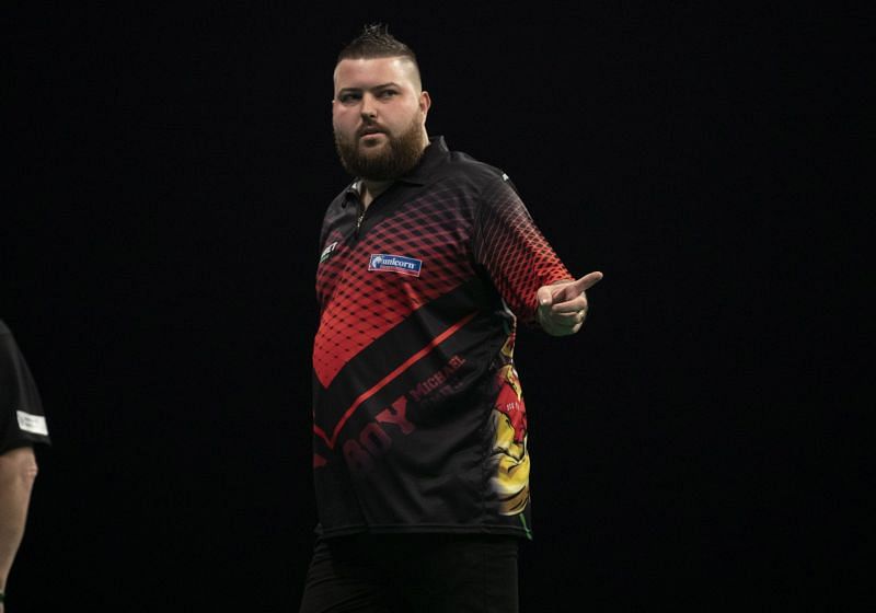 &#039;Bullyboy&#039; effortlessly proved his talent with an emphatic 7-1 win over Jonny Clayton.