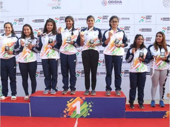 The winners of the women&#039;s 4x100m freestlye event (Image credits - Khelo India/Twitter)