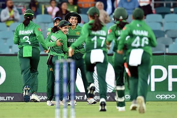 पाकिस्तान की जीत के साथ शुरुआत