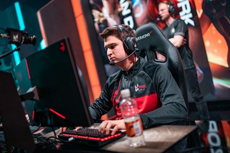 Febiven shut down critics