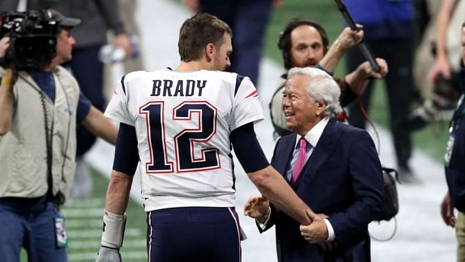 Robert Kraft thanks Tom Brady, tells Tampa Bay 'you got a great one'