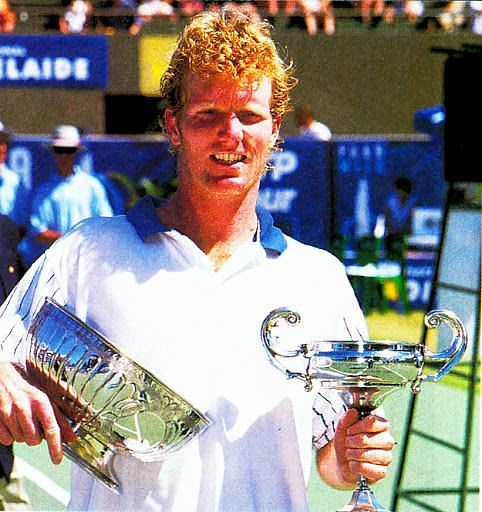 Jim Courier lifts his 5th Masters 1000 title at 1993 Rome.