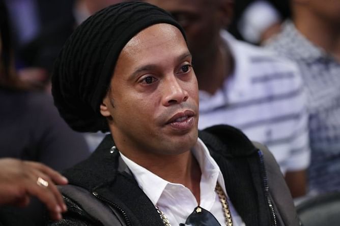 Barcelona and Brazil legend Ronaldinho caught in Paraguay with fake passport