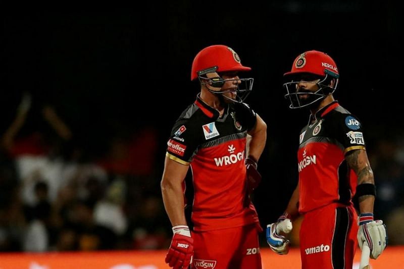 Virat Kohli and AB de Villiers racked up a 215 runs partnership against the Mumbai Indians in 2015