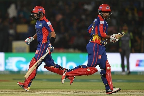 Mitchell McClenaghan defends PSL teammate Sharjeel Khan on Twitter