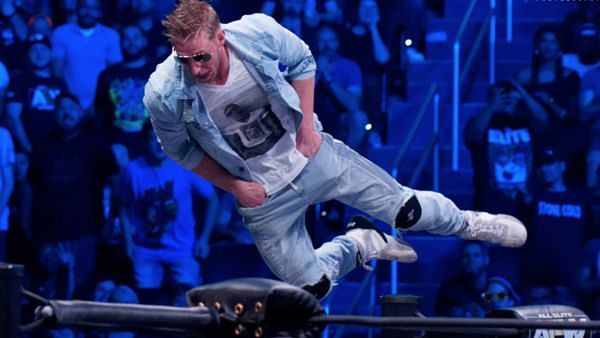 Orange Cassidy didn&#039;t take his hands out of his pockets on AEW television for almost a month.