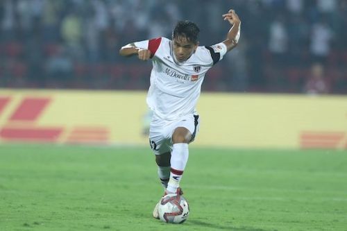 Lalthathanga Khalwhring in action for NorthEast United FC