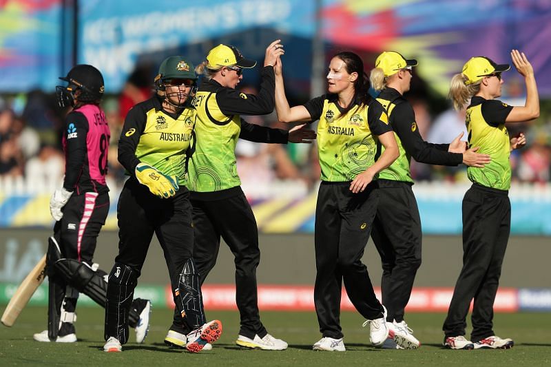 Australia beat New Zealand by just 4 runs to take the last semifinal spot.