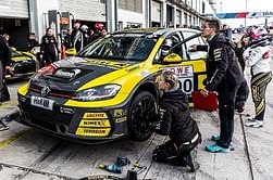 The All-Female Racing Team at VLN Endurance Series