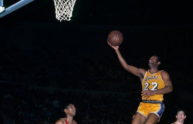 Elgin Baylor won the Rookie of the Year Award in 1959