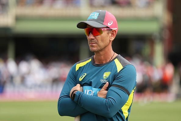 Hindi Cricket News - जस्टिन लैंगर समेत ऑस्ट्रेलियाई दिग्गजों ने की भारतीय फैंस की तारीफ