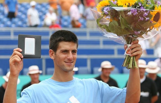 Djokovic lifts his first singles title at 2006 Amersfoort