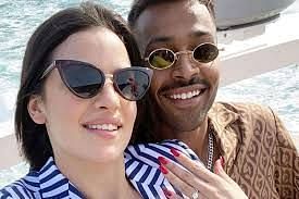 लॉकडाउन के बीच भी हार्दिक ने ढूंढ निकाला रोमांस का तरीका, मंगेतर नताशा ने शेयर की तस्वीर